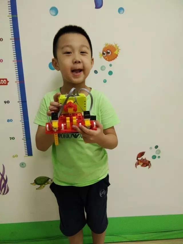 机器人教育.jpg