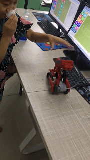太原7岁小朋友.gif