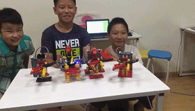 机器人教育.gif