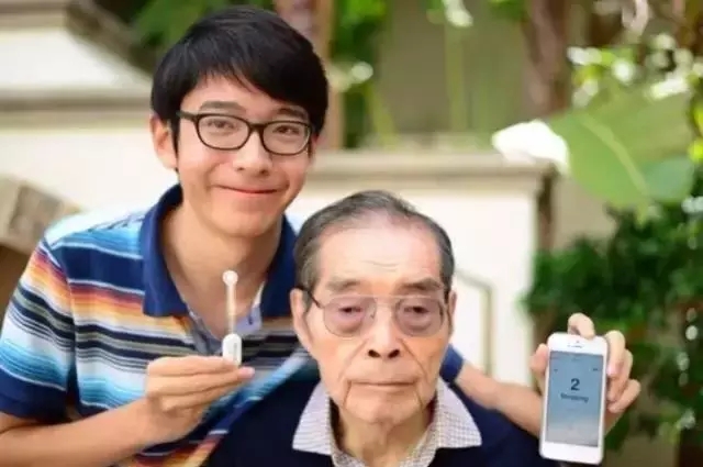 机器人教育.jpg