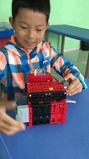 机器人教育.gif
