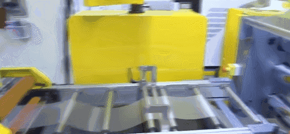 8C5F3882421F0AC2BAF3ED58128E570B56B50DE0_size964_w582_h270.gif