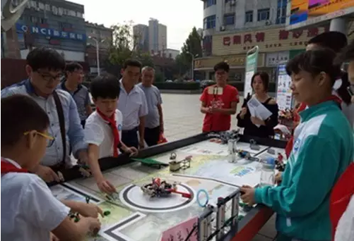 机器人教育.png