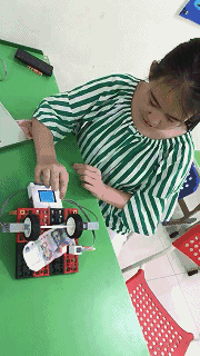 机器人教育.gif