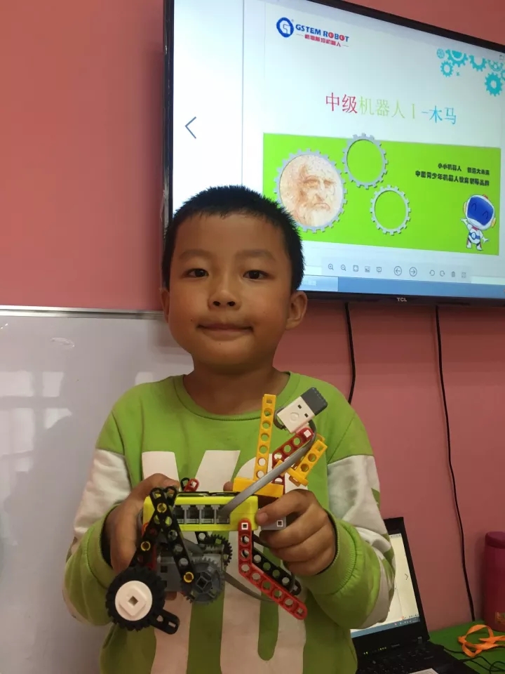机器人教育.jpg