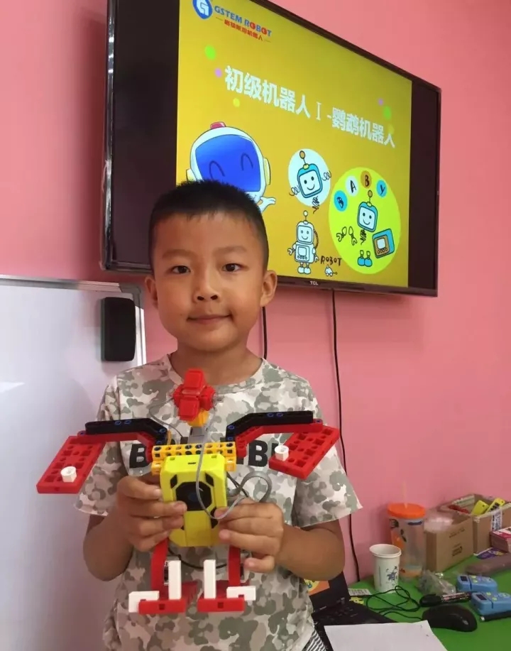 机器人教育.jpg