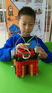 机器人教育.gif