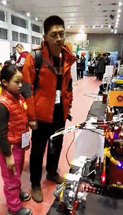 机器人教育.gif